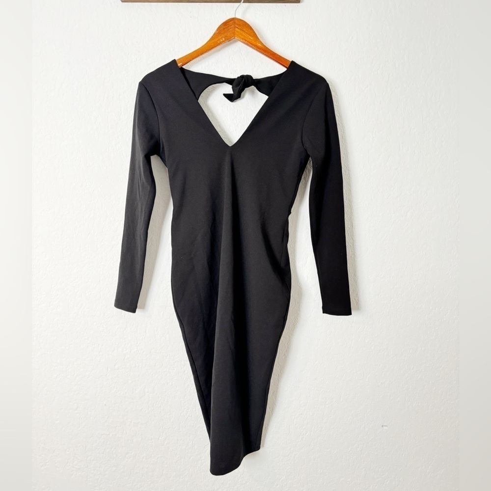 NWT Nookie Cleo Long Sleeve Midi Black - Picture 2 of 9
